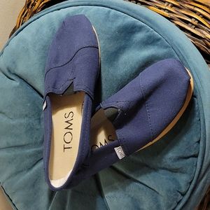 Toms shoes